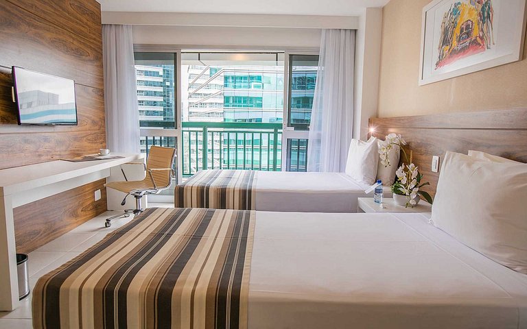 Sensação Tropical - Lindo apartamento com vista ao mar local